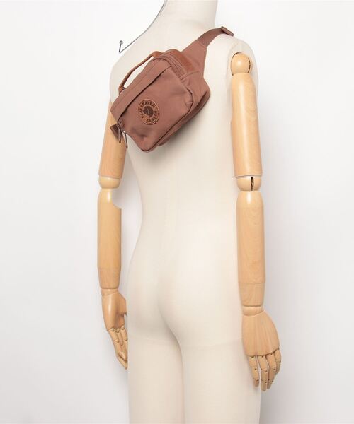 FJALL RAVEN（フェールラーベン） ウエストポーチ ウエストバッグ