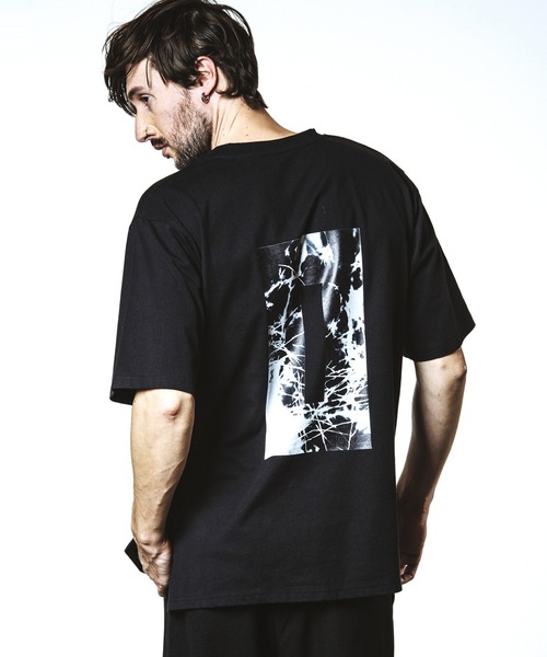 NOAH グラフィックプリント 半袖 Tシャツ Noah(ノア) プリントTシャツ レッド サイズ S｜【公式】カインド