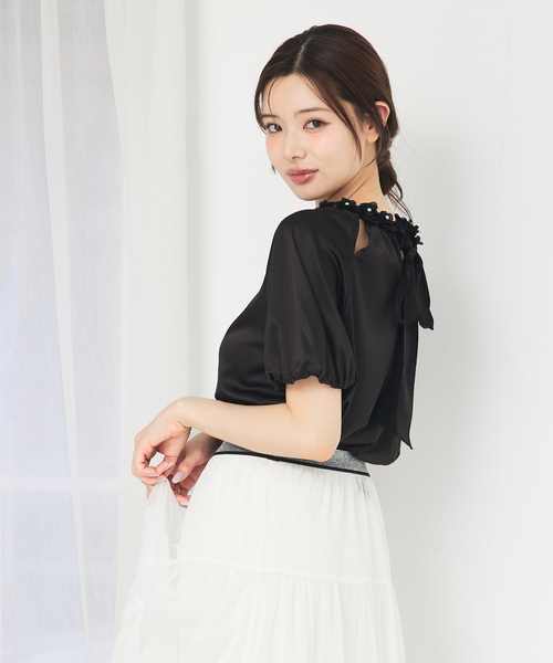ブラウス シャツ フラワーモチーフブラウス　オケージョン　夏服　半袖 レディース