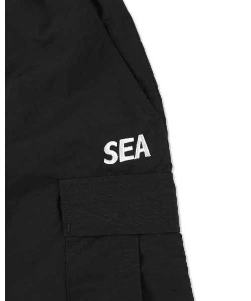 WIND AND SEA（ウィンダンシー） パンツ SEA ESS Cargo Shorts メンズ