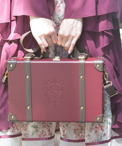axes femme ボストンバッグ クラシカル配色ミニトランク