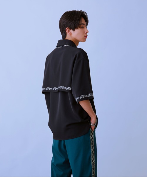 「Ellno Loset」 半袖シャツ MEDIUM ブラック メンズ_画像2