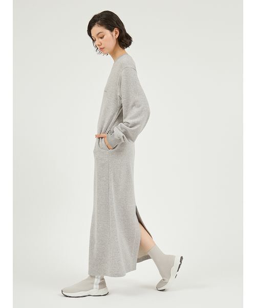 emmi ワンピース 「セットアイテム」チュールビスチェ×裏毛ワンピース