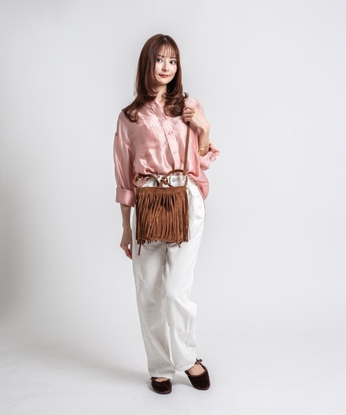 AULENTTI（オウレンティ） ショルダーバッグ バッグ 「AULENTTI