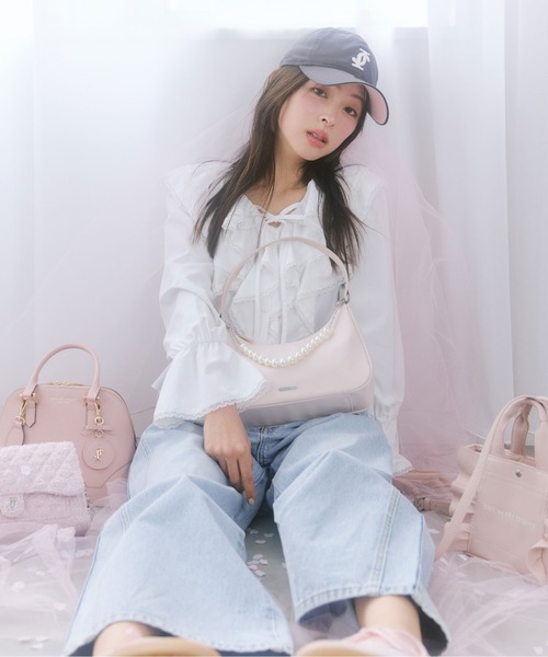 お値下げ【新品タグ付】ジルスチュアート☆ハーフムーンショルダーバッグ JILL by JILL STUART（ジルバイジルスチュアート） ハンドバッグ ワン