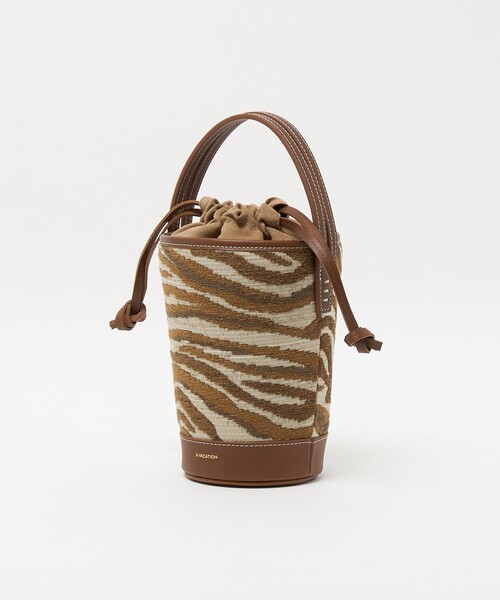 ハンドバッグ 「A VACATION」BONBON ZEBRA バケットバッグの画像