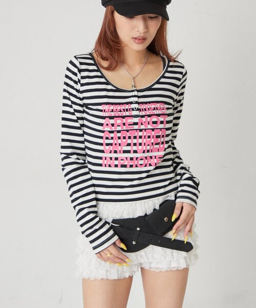 WHO'S WHO gallery（フーズフーギャラリー） ヘンリーネック tシャツ