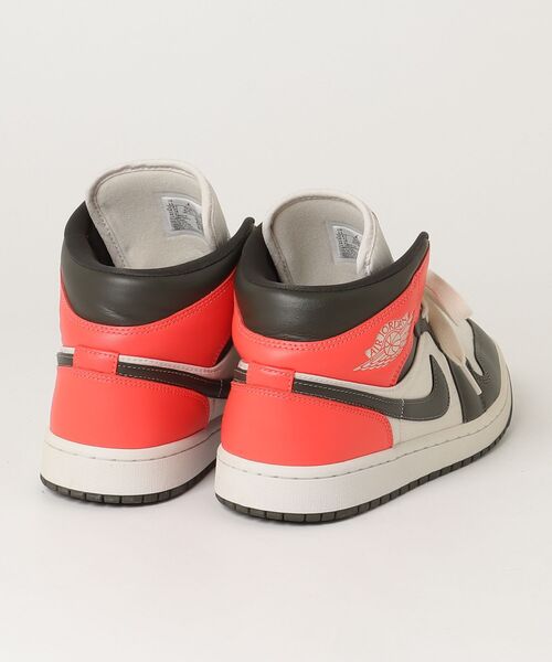 Nike スニーカー　ハイカット　サイズ28㌢ NIKE（ナイキ） ハイカットスニーカー 28cm ベージュ メンズ