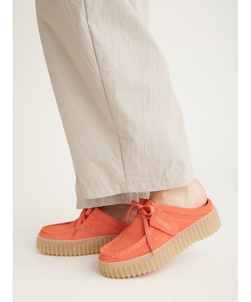 【emmi × Clarks】Torhill Mule トーヒルミュール Torhill Mule / トーヒルミュール （ブラックヌバック） -Clarks