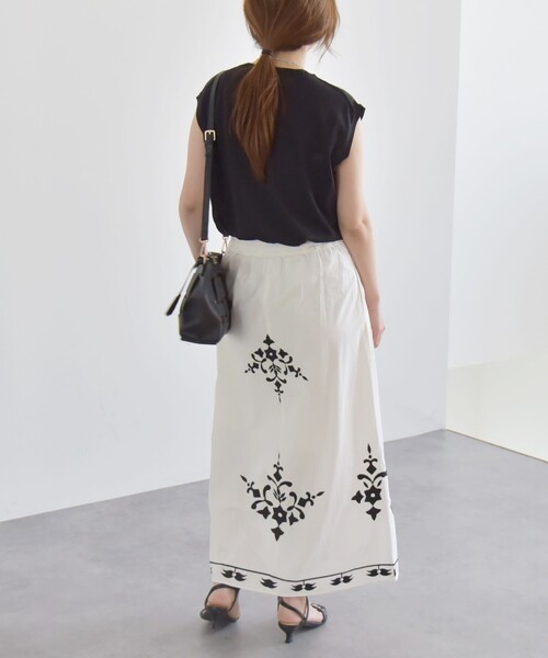 quaranciel スカート quaranciel:「洗濯機可能」エンブロイダリー