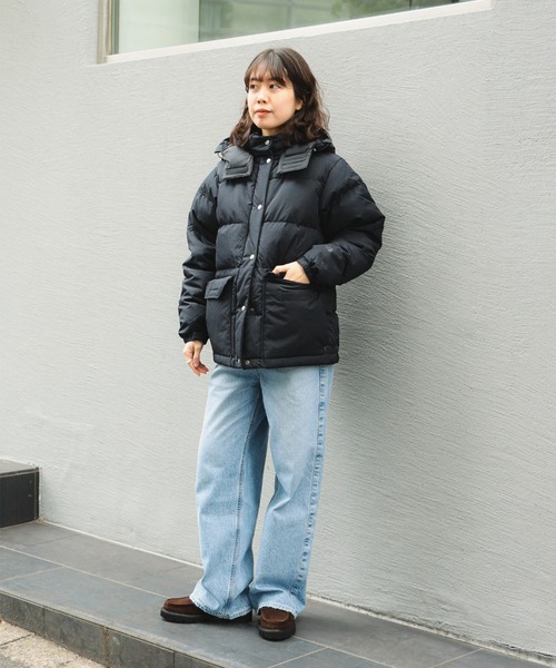 美品THE NORTH FACE 黒ダウンジャケット ラグランスリーブ ショート THE NORTH FACE（ザ ノースフェイス） ダウンコート ダウンジャケット