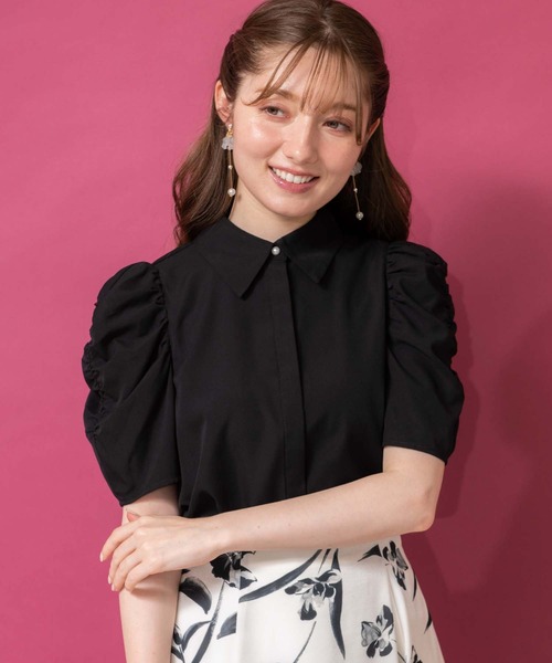 「NOELA」 半袖シャツ フリー ベージュ レディース_画像2