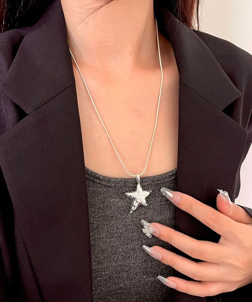 BAPY 星型ペンダント ネックレス Amazon.co.jp: Saddgo 10個 四つ星ペンダント 繊細な星型ペンダント