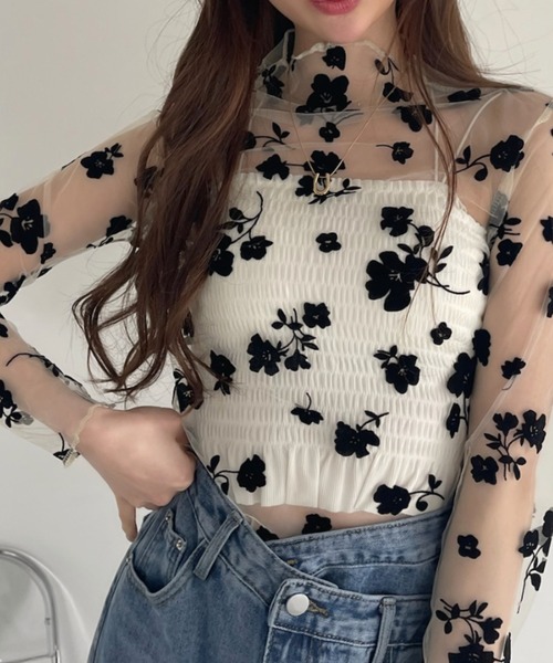 Ada. tシャツ フロッキー フラワー プリント シアートップス