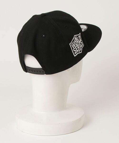 【大人気モデル】NewEra 59FIFTY ドジャース逆ロゴ　つば裏ブラック 海外限定モデル】 NEWERA 59FIFTY ドジャース LA逆ロゴ サイド