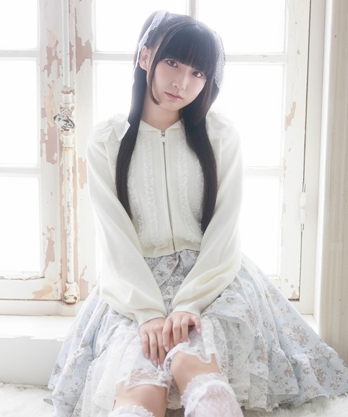 mellfy memory（メルフィーメモリー） パーカー Ribbon ＆ lace ruffle
