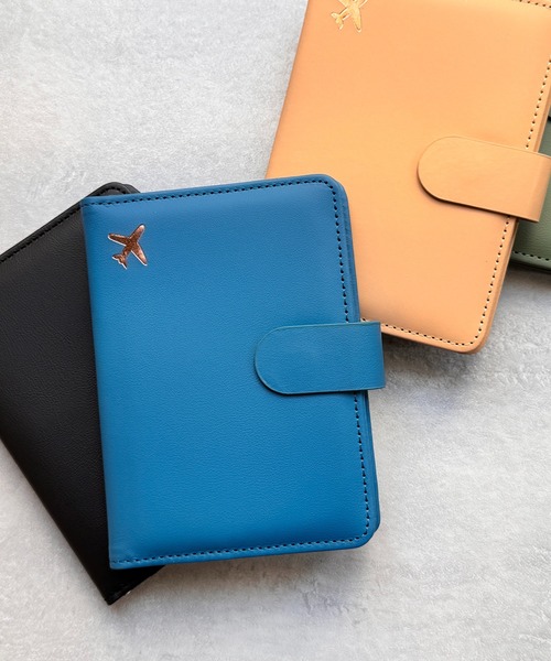 CALIFORNIA OUTFITTERS パスポートケース 3-3A22 飛行機 モチーフ