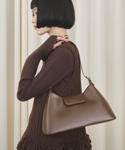 AIC. ハンドバッグ フェイクレザーハンドバッグ : ZOZOTOWN Yahoo!店