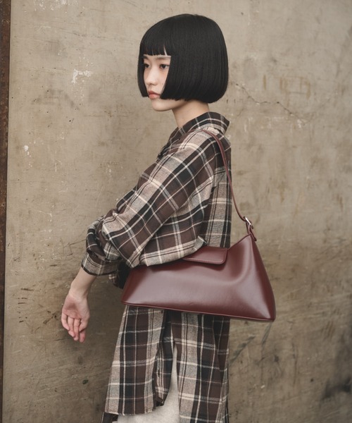 AIC. ハンドバッグ フェイクレザーハンドバッグ : ZOZOTOWN Yahoo!店