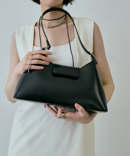 AIC. ハンドバッグ フェイクレザーハンドバッグ : ZOZOTOWN Yahoo!店