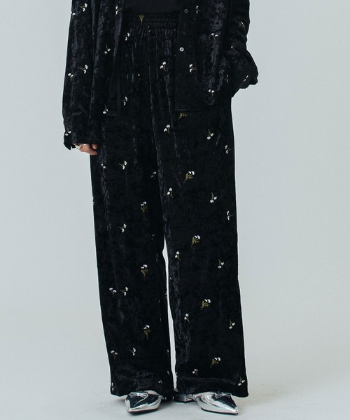 ROSE BUD（ローズバッド） パンツ EMBROIDERY VELOUR PANTS レディース