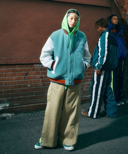 ダウンジャケット ダウン 「FACETASM」PATCHED STADIUM JACKET / スモークブルー 「KR-JK-M02」 メンズの画像