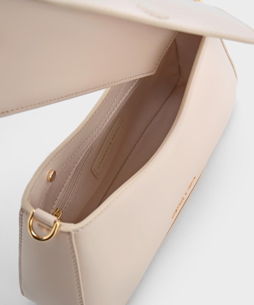 CHARLES & KEITH◇2way エステ トラピーズバッグ◇送料込 CHARLES ＆ KEITH ショルダーバッグ バッグ Sybill シビル トラ