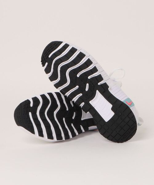 NIKE（ナイキ） スニーカー W FREE METCON 6 WFJ7126 102WHT/HOTPCH 
