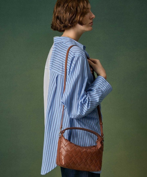 CHARLES & KEITH◆Ivette イベット ショルダーバッグ◆送料込 CHARLES & KEITH ショルダーバッグ バッグ Ivette イヴェット