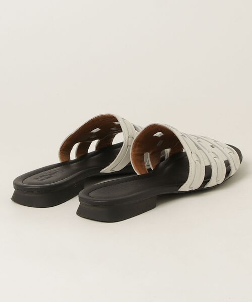 CAMPER サンダル ホワイト CAMPER（カンペール） フラットサンダル 24.0cm ホワイト レディース
