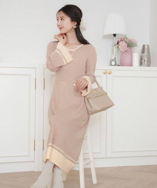 極美品 vaniller ニットワンピース パール 前開き ピンクベージュ 極美品 vaniller ニットワンピース パール 前開き ピンクベージュ