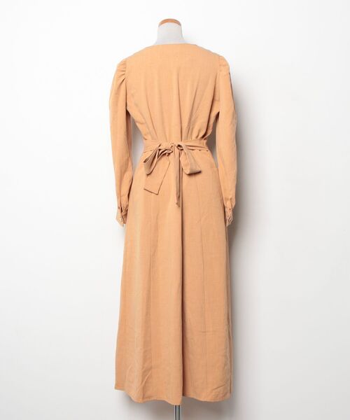 「MIIA」 長袖ワンピース FREE ベージュ レディース_画像2