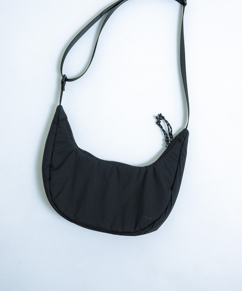 EKAL（エカル） ショルダーバッグ Pertex バナナショルダーバック