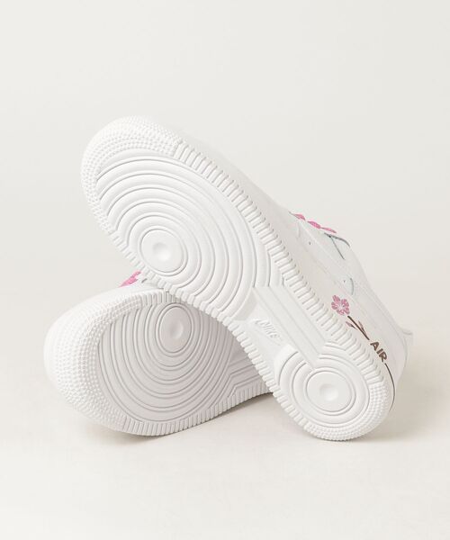 NIKE（ナイキ） スニーカー WS エア フォース 1 07 SE レディース