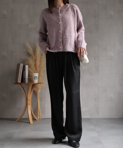 AMOMMA 新品、未使用　ハートボタンニットカーディガン sakishimatokyo カーディガン ハートボタンクルーネックニット