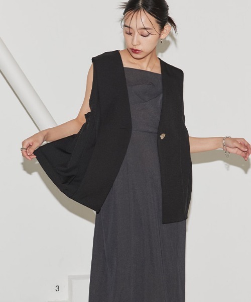 新品未使用☆CHIEKO+☆round back zip vest☆ベスト☆ジレ DRESSLAVE ベスト ジレ back belt design vest(バックベルト