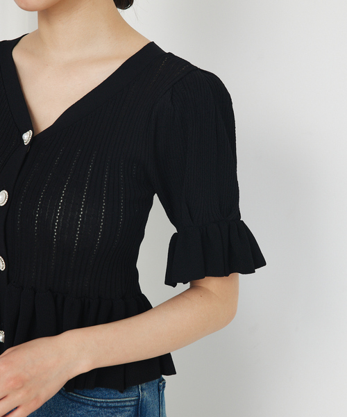 SELFIST（セルフィスト） ニット セーター ビジューボタン付きペプラム