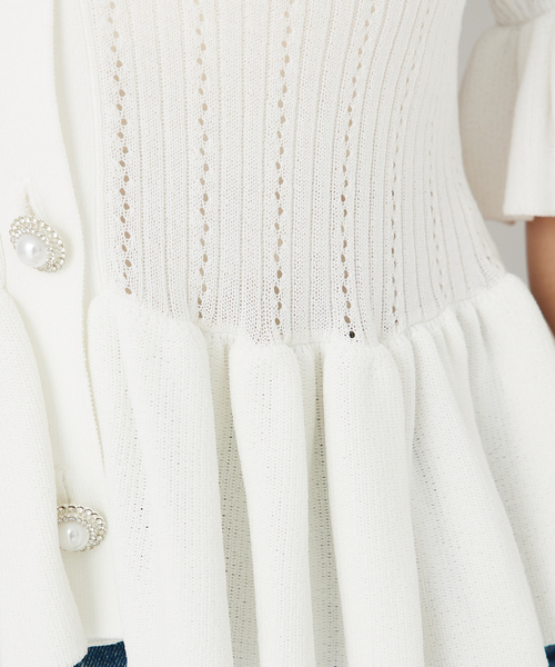 SELFIST（セルフィスト） ニット セーター ビジューボタン付きペプラム