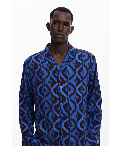 新品✨タグ付き♪定価19,900円　デシグアル　綿シルク　シャツ　Sサイズ Desigual（デシグアル） シャツ ジオメトリックプリント長袖シャツ