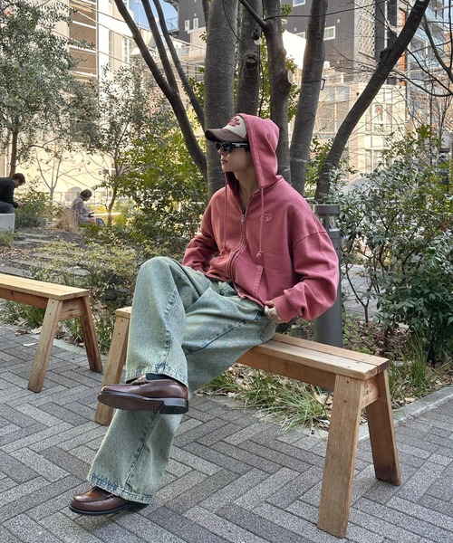 ADAMASTEピグメントダブルジップフーディ ADAMASTE（アダマスト）の「pigment double zip hoodie