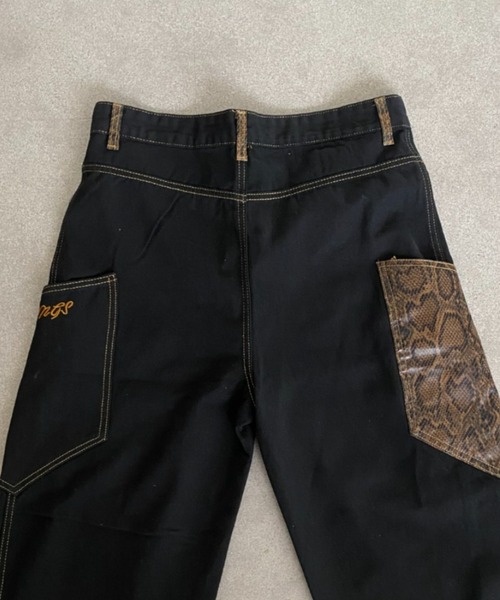 lilful ジーンズ スネーク柄フェイクレザーポケットワイドバギー