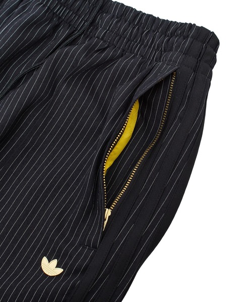 adidas Originals パンツ FIREBIRD LOOSE PINSTRIPES TRACK PANTS