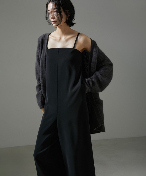 「SALON adam et rope'」 オールインワン S ベージュ レディースの画像