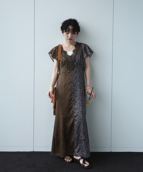 ドレス LOUISE PATTERN DOCKING DRESS