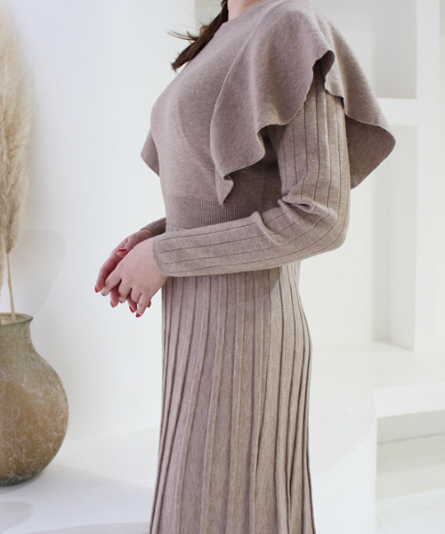 MODE ROBE（モードローブ） ワンピース ショルダーフリルニット