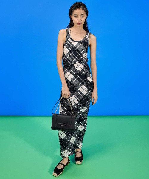 CHARLES & KEITH◆Shalia チェーンストラップ ショルダーバッグ Shaliaシャリアチェーンストラップショルダーバッグ｜チャールズ
