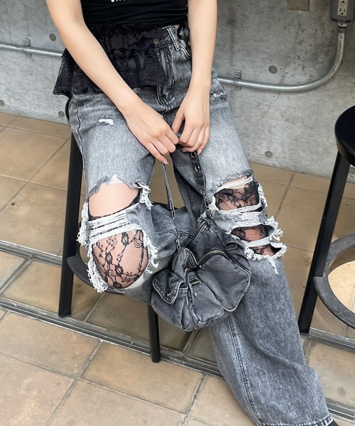 レース付きワイドレッグデニムパンツ