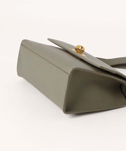 「CHARLES \u0026 KEITH」 ショルダーバッグ S カーキオリーブ レディースの画像