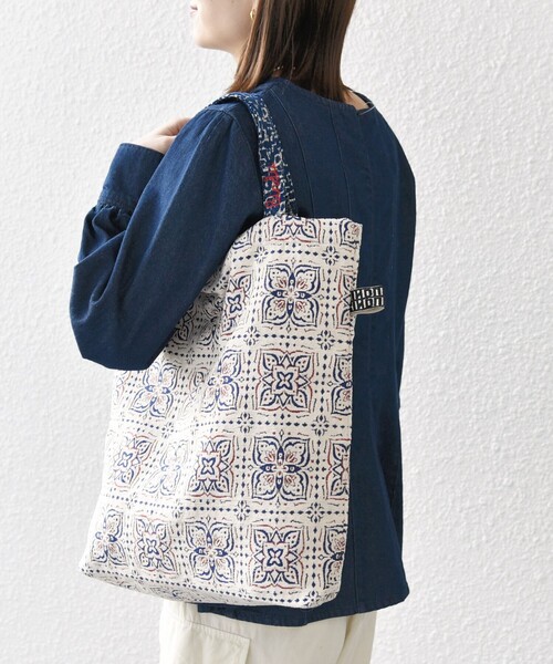 「BINDU」 トートバッグ ONE SIZE オフホワイト レディース_画像2