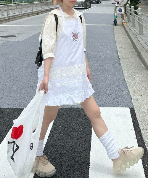 Alley Tokyo ワンピース フラワー刺繍フリルエプロン : ZOZOTOWN Yahoo